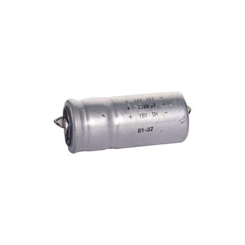 AXIAL CAPACITOR 2200UF 16V